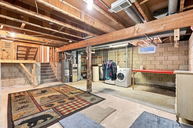 19 Heights Road NW, Saint Michael, MN 55376