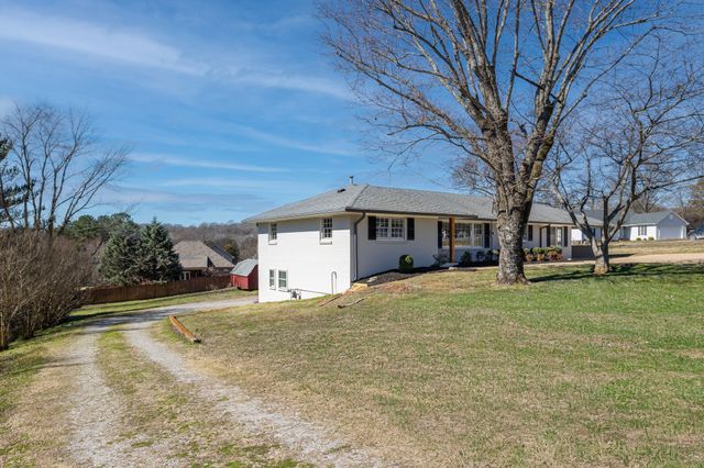 832 Hull Ave, Lewisburg, TN 37091