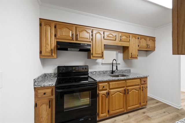 832 Hull Ave, Lewisburg, TN 37091