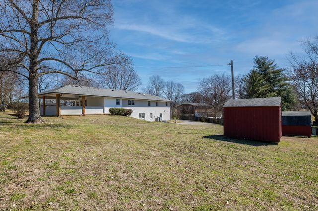832 Hull Ave, Lewisburg, TN 37091