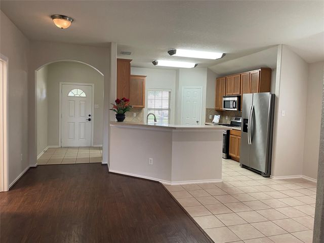 25615 Winford Estate Dr, Richmond, TX 77406