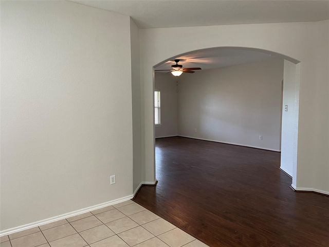 25615 Winford Estate Dr, Richmond, TX 77406