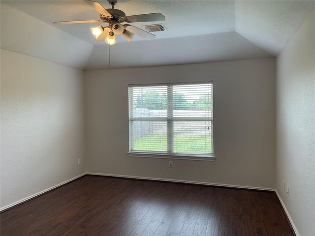 25615 Winford Estate Dr, Richmond, TX 77406