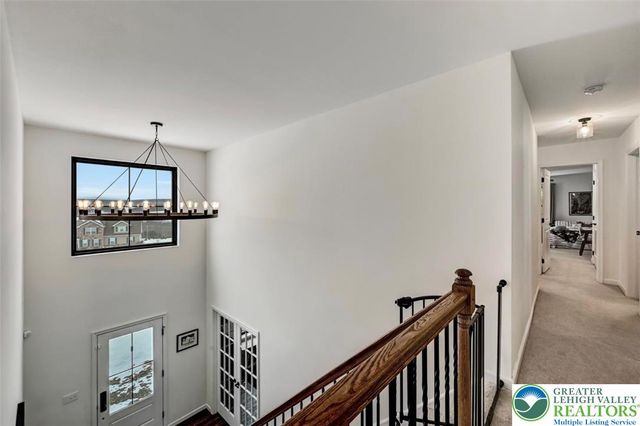 208 Bryan Drive, Polk Twp, PA 18333