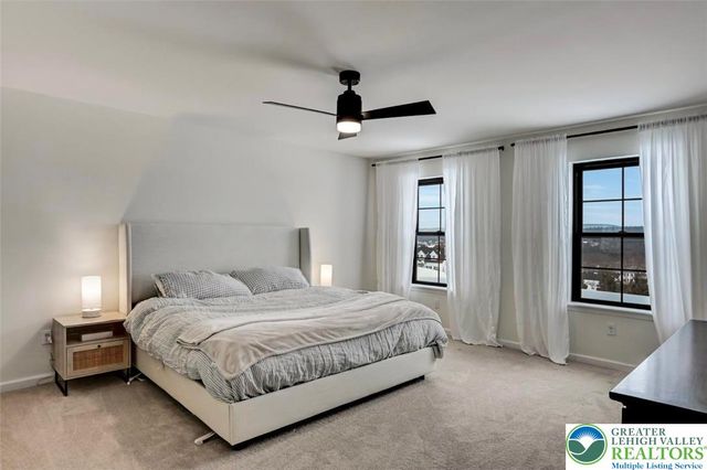 208 Bryan Drive, Polk Twp, PA 18333