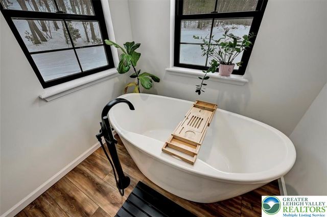 208 Bryan Drive, Polk Twp, PA 18333