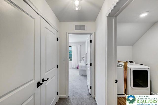 208 Bryan Drive, Polk Twp, PA 18333