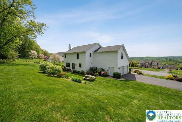 208 Bryan Drive, Polk Twp, PA 18333