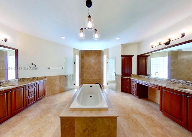 405 Sabal Way, Weston, FL 33326