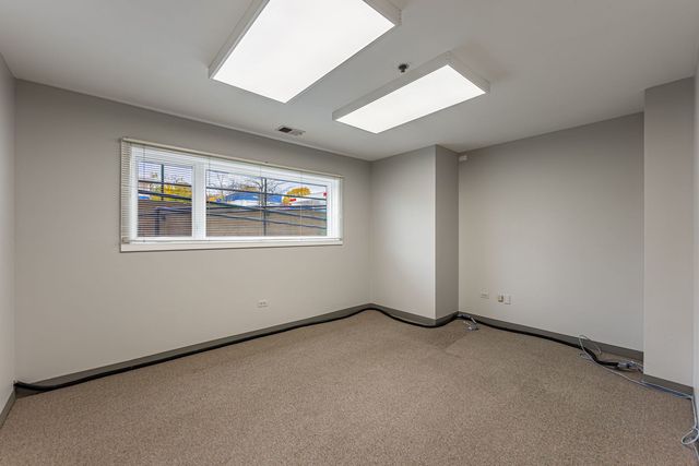 200 N Northwest Highway 101, Barrington, IL 60010