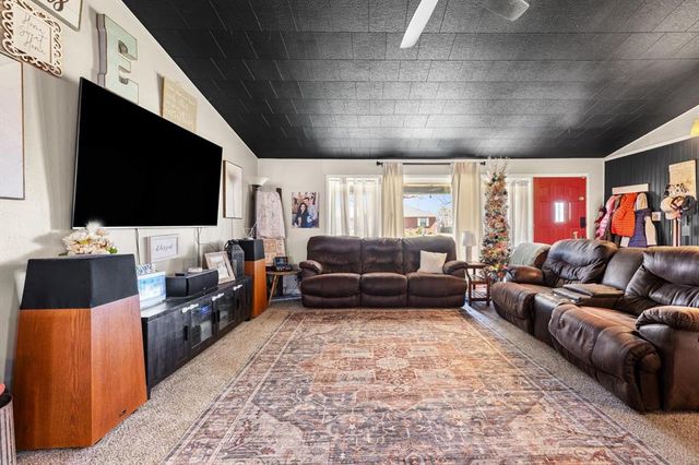 515 Lombardy Road, Guthrie, OK 73044