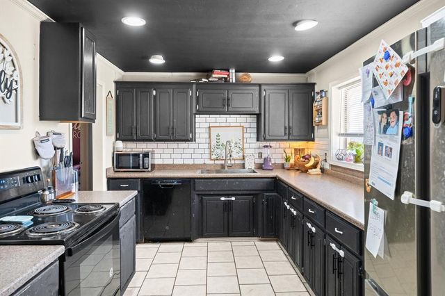 515 Lombardy Road, Guthrie, OK 73044