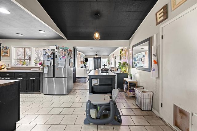 515 Lombardy Road, Guthrie, OK 73044