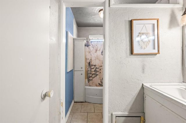 515 Lombardy Road, Guthrie, OK 73044