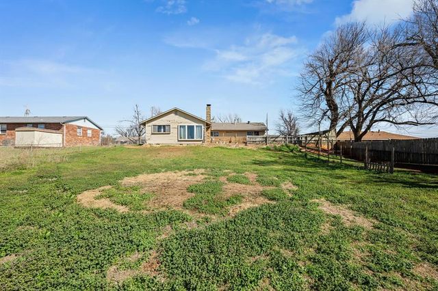 515 Lombardy Road, Guthrie, OK 73044