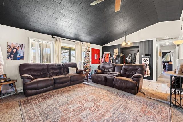 515 Lombardy Road, Guthrie, OK 73044