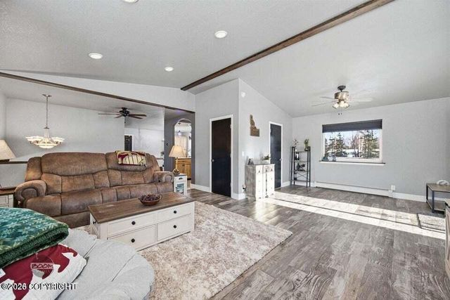 1254 E Glenwood Avenue, Wasilla, AK 99654