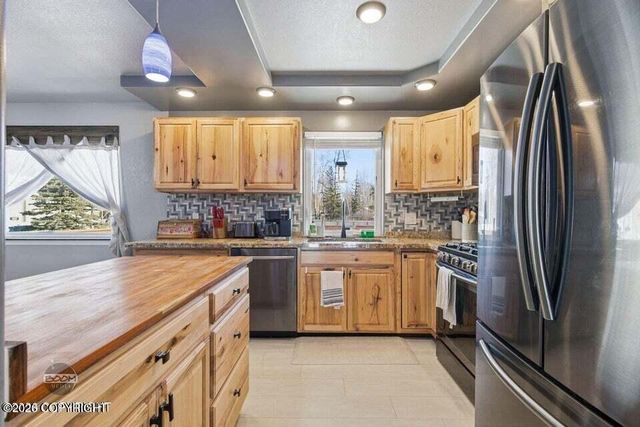 1254 E Glenwood Avenue, Wasilla, AK 99654