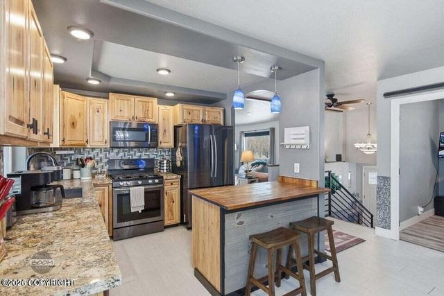 1254 E Glenwood Avenue, Wasilla, AK 99654