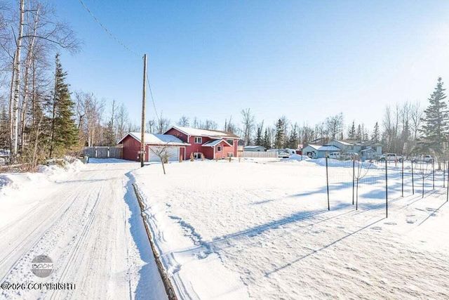 1254 E Glenwood Avenue, Wasilla, AK 99654