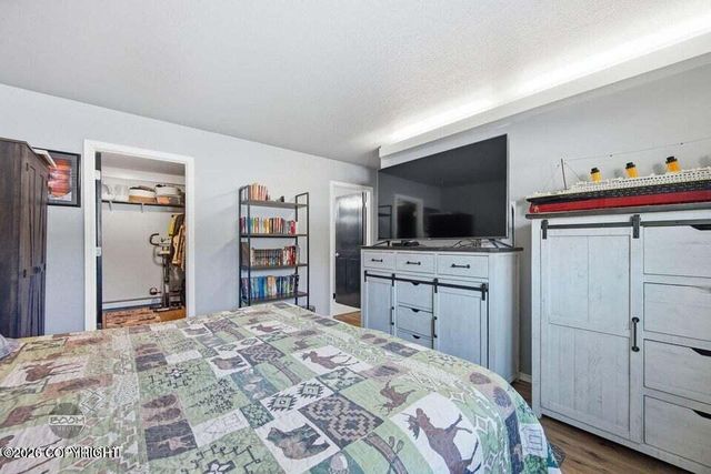 1254 E Glenwood Avenue, Wasilla, AK 99654