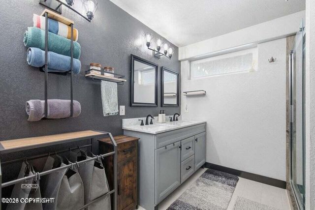 1254 E Glenwood Avenue, Wasilla, AK 99654