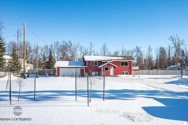 1254 E Glenwood Avenue, Wasilla, AK 99654