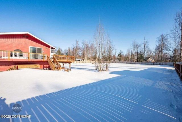 1254 E Glenwood Avenue, Wasilla, AK 99654