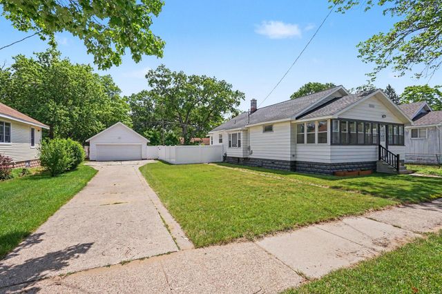 2226 Blodgett Street, Muskegon City, MI 49441