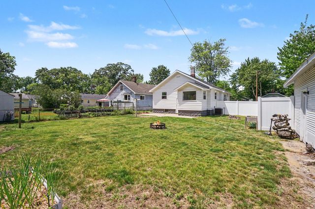 2226 Blodgett Street, Muskegon City, MI 49441