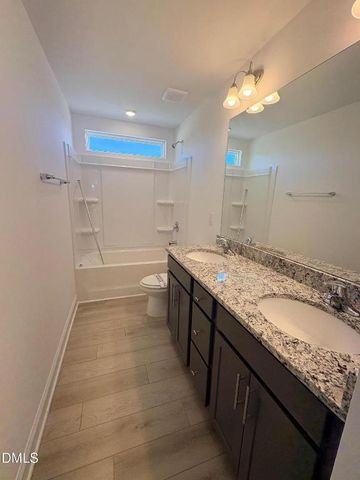 102 Bittersweet Trail, Benson, NC 27504