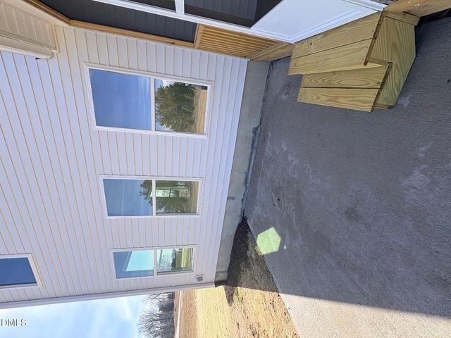 102 Bittersweet Trail, Benson, NC 27504