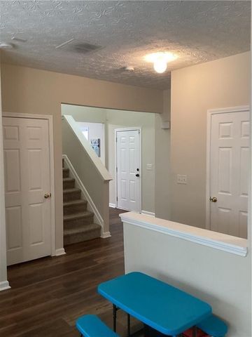 2546 Tullamore Circle, Snellville, GA 30039