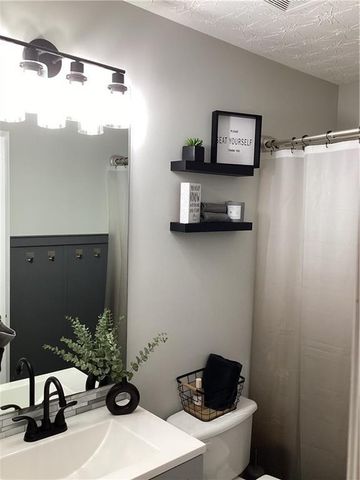 2546 Tullamore Circle, Snellville, GA 30039