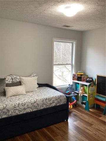 2546 Tullamore Circle, Snellville, GA 30039