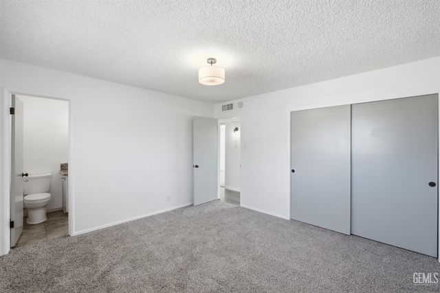 10421 Enger Street, Bakersfield, CA 93312