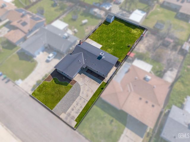 10421 Enger Street, Bakersfield, CA 93312