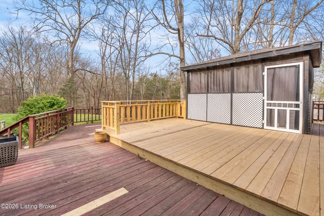 3004 Haney Dr, La Grange, KY 40031