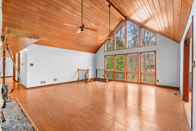 3004 Haney Dr, La Grange, KY 40031