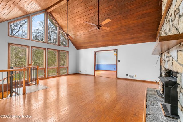 3004 Haney Dr, La Grange, KY 40031