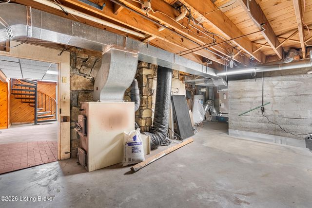 3004 Haney Dr, La Grange, KY 40031