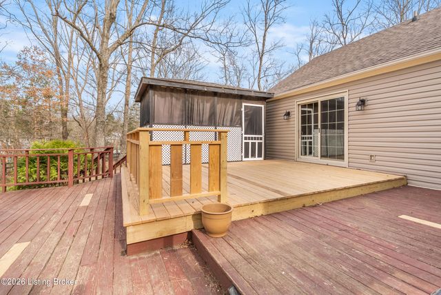 3004 Haney Dr, La Grange, KY 40031