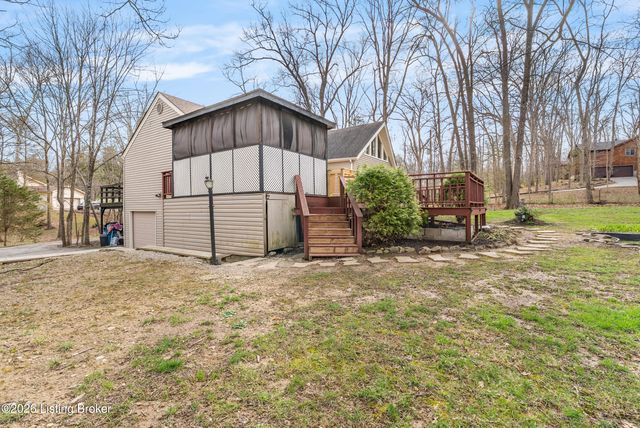 3004 Haney Dr, La Grange, KY 40031