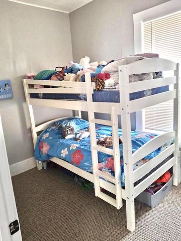 504 CEAPE AVENUE, Oshkosh, WI 54901