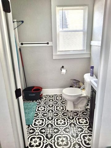 504 CEAPE AVENUE, Oshkosh, WI 54901