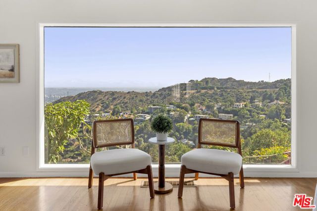 7132 Macapa Drive, Los Angeles, CA 90068
