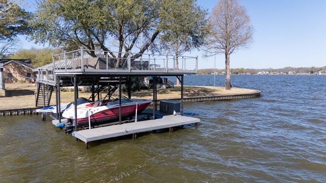 104 Sunset Cove, Trinidad, TX 75163