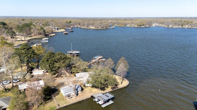 104 Sunset Cove, Trinidad, TX 75163