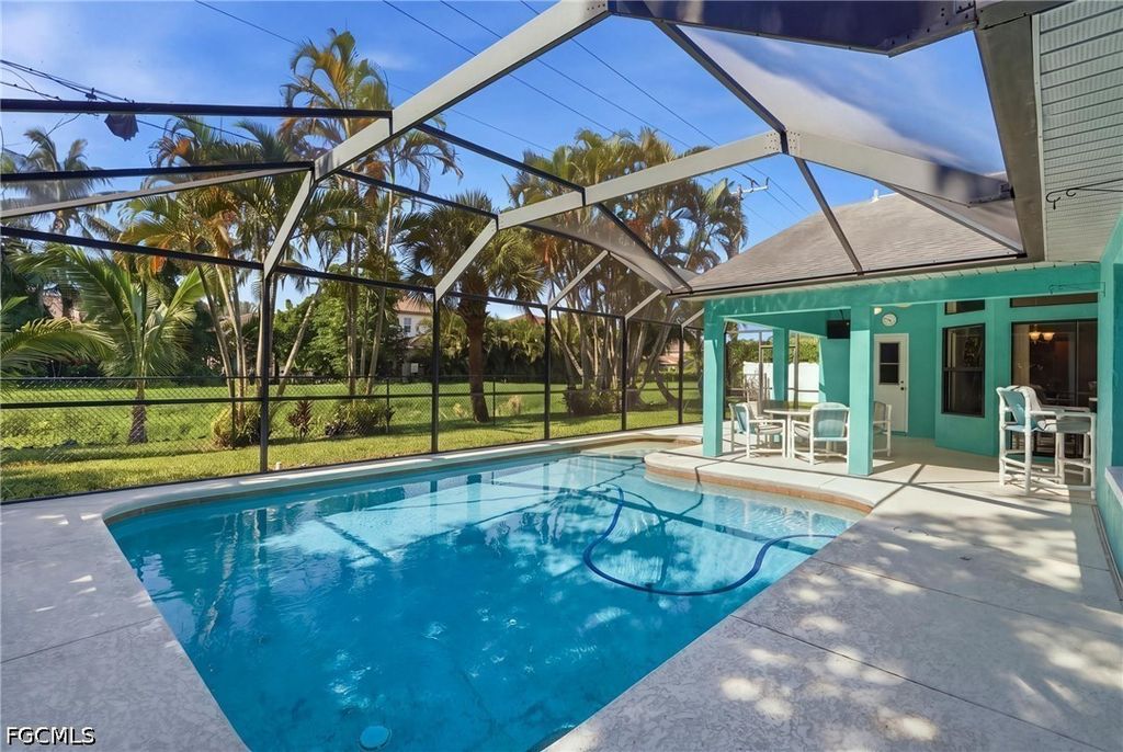1470 Winkler AVE, Fort Myers, FL 33919