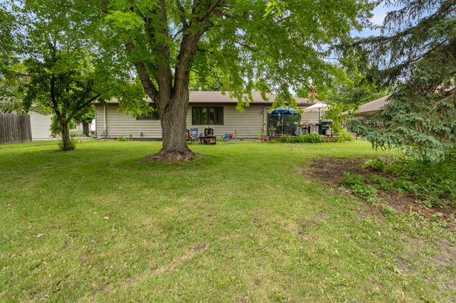 3715 Burritt Street S, Fargo, ND 58104
